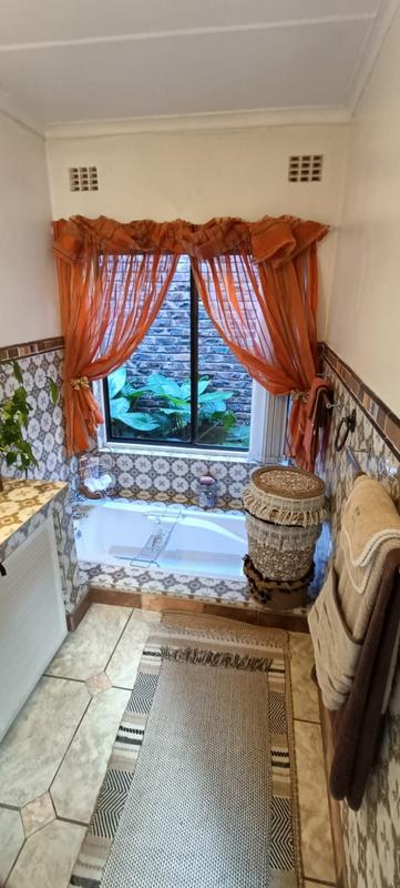 5 Bedroom Property for Sale in Queenstown Central Eastern Cape